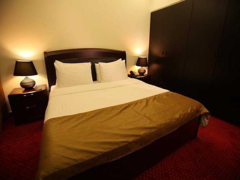 Queens Land Hotel Jounieh Εξωτερικό φωτογραφία