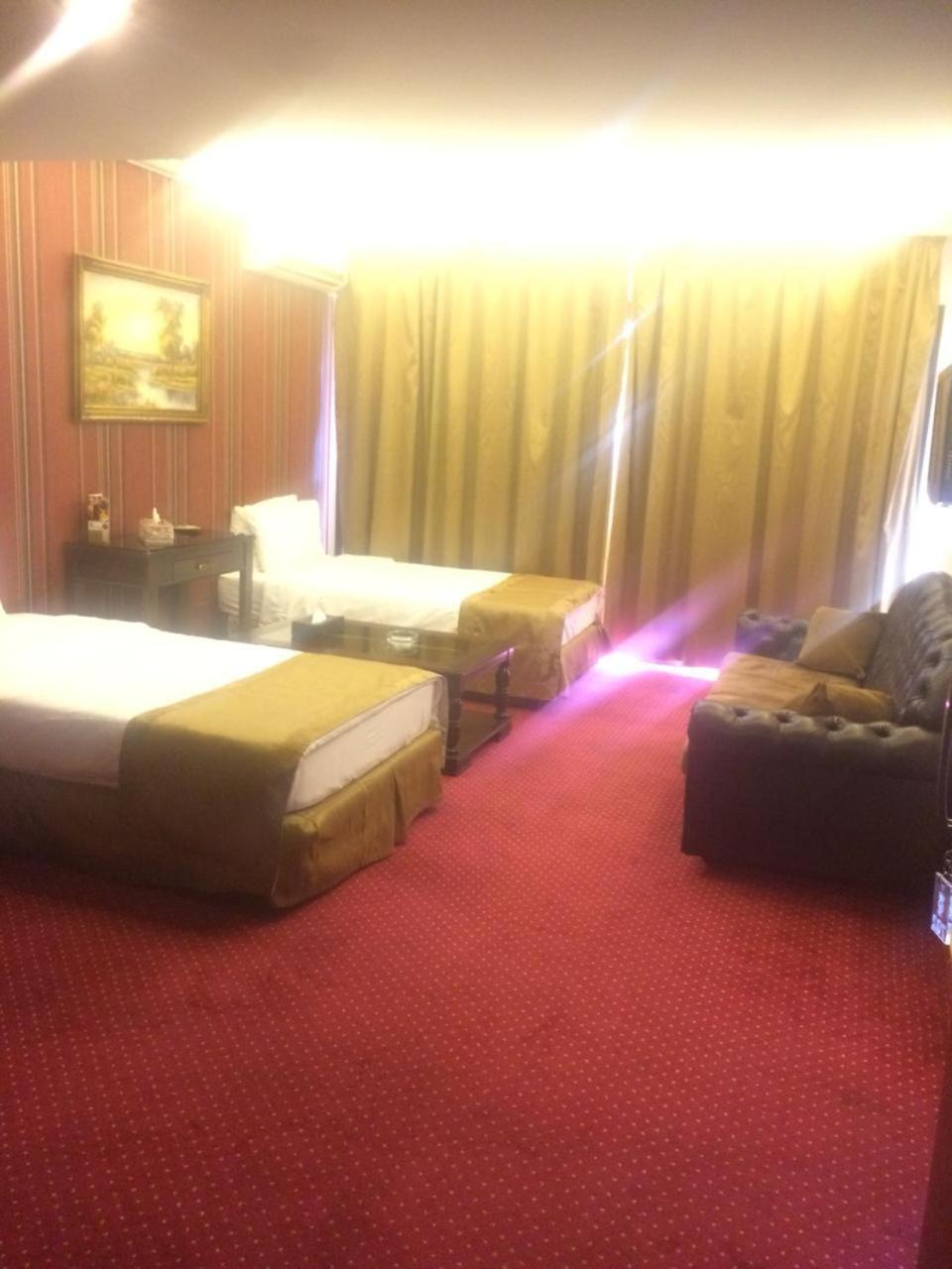 Queens Land Hotel Jounieh Εξωτερικό φωτογραφία
